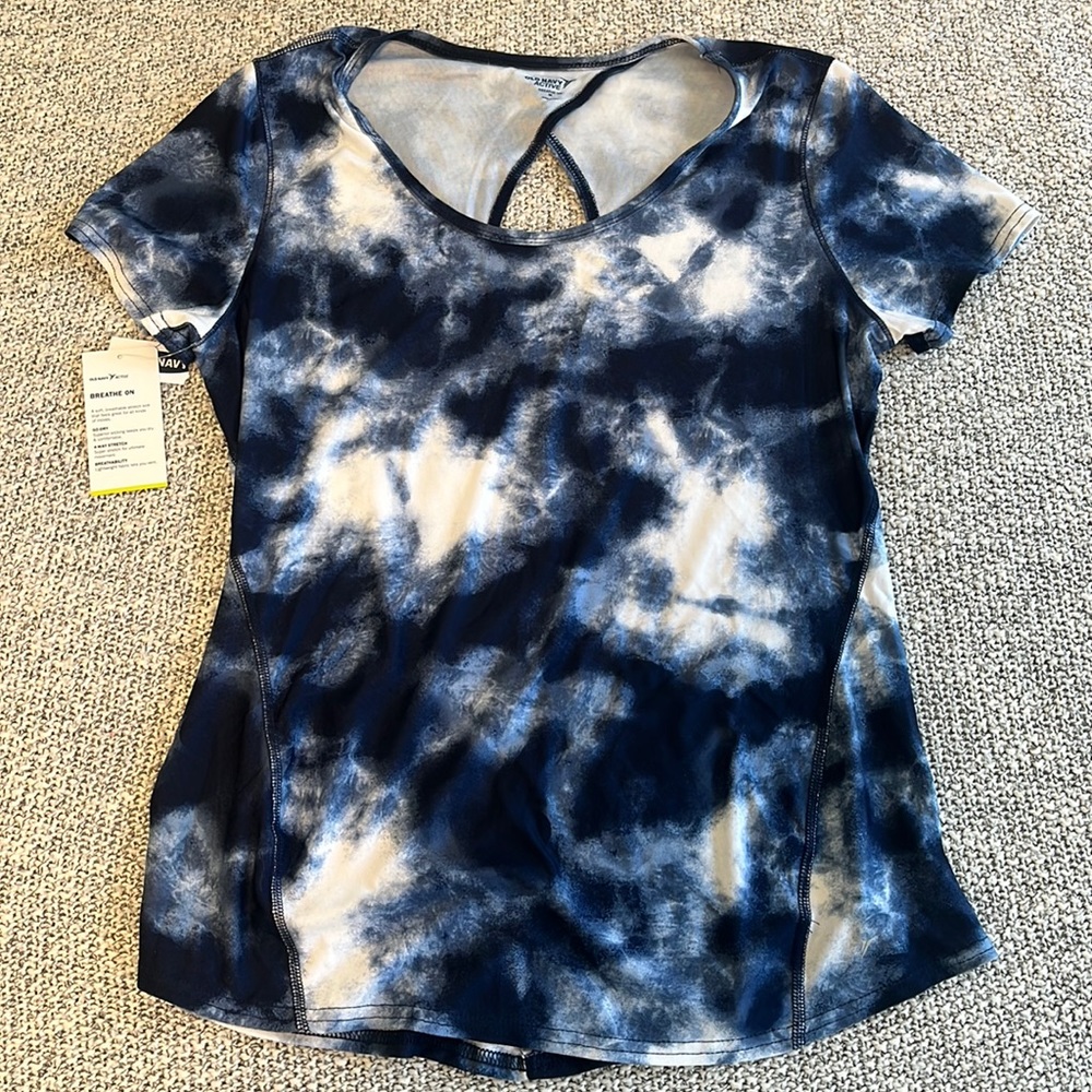 NWT Old Navy Active Tie-dyed Tee